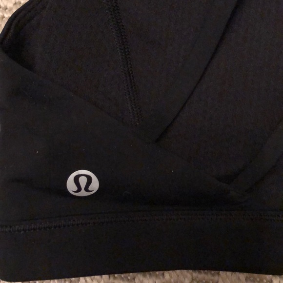 Free to be serene lululemon Sportsbra - Picture 3 of 4